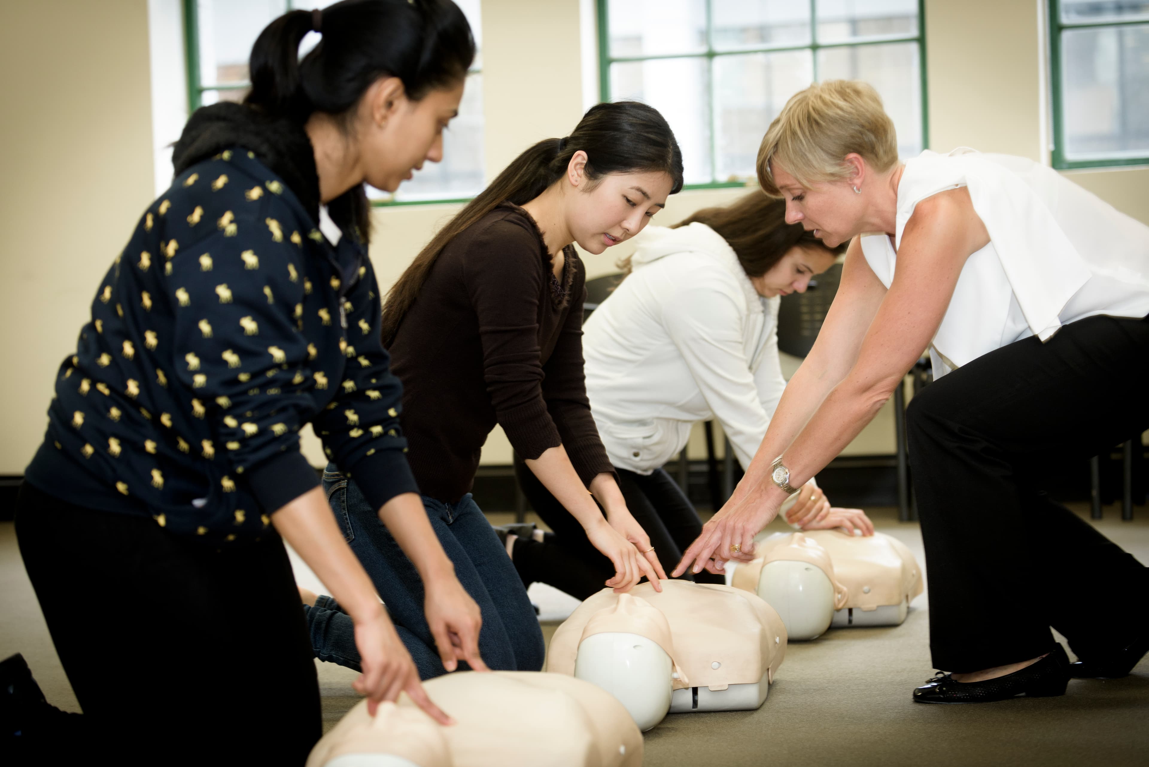First aid training class in Canberra